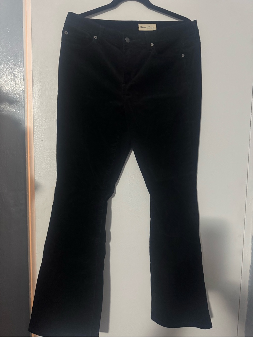 GAP woman Black Corduroy Trousers